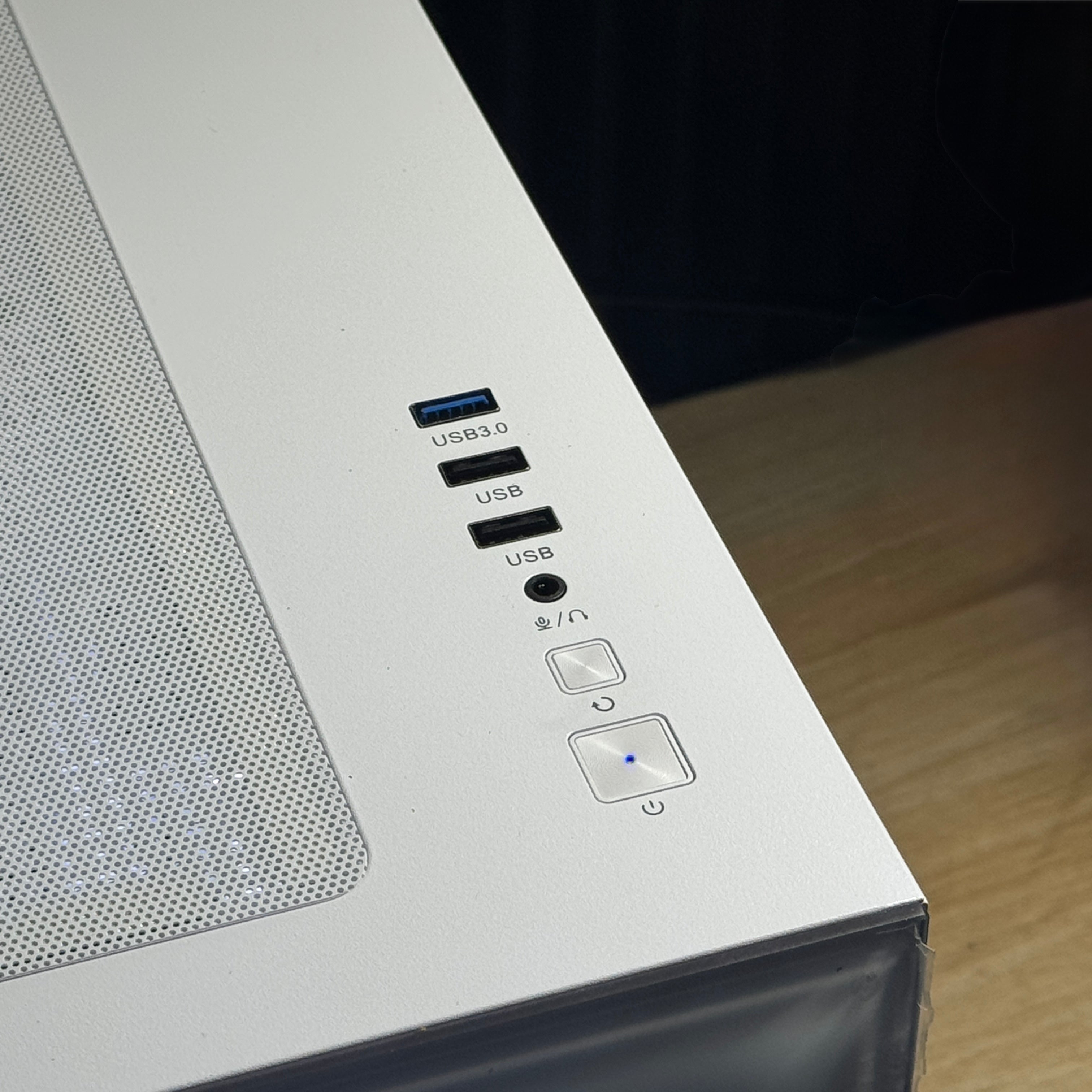 Cube | Ryzen 5 2600 | GTX 1070