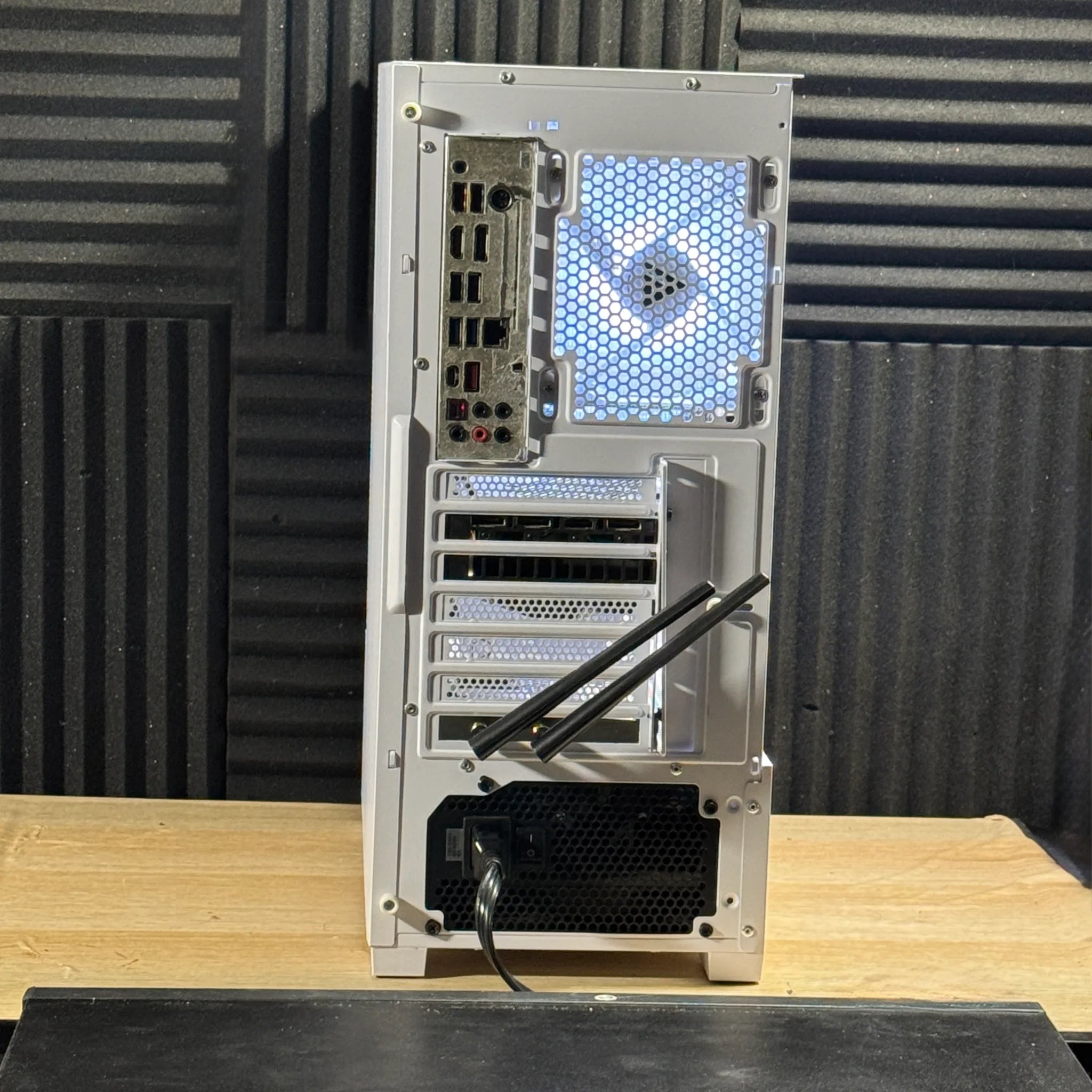RTX 2070 Super | Ryzen 5 5500 | 16GB DDR4 | 500GB SSD | WiFi + BT