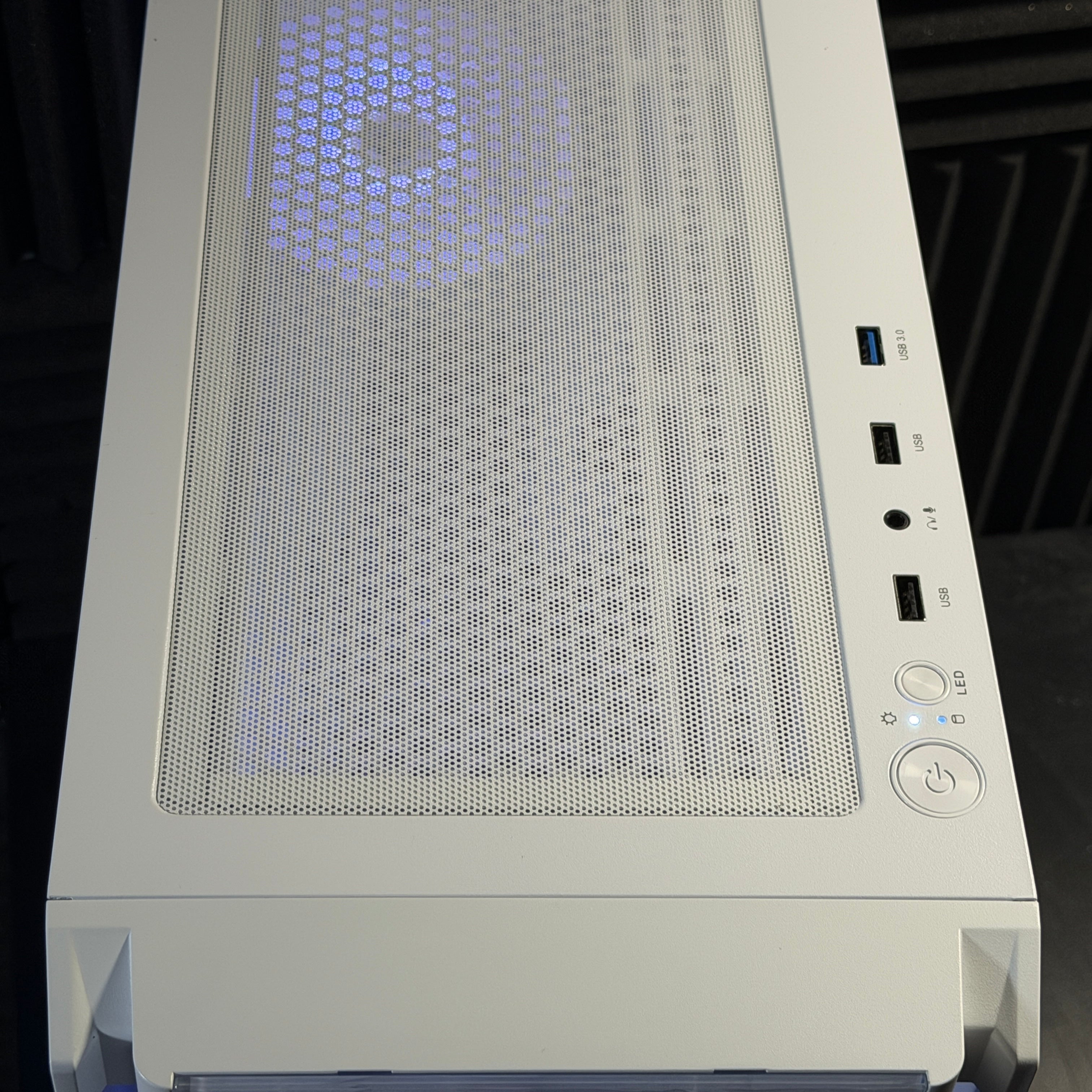 Ghost (RTX 2060 / Ryzen 5 5500)