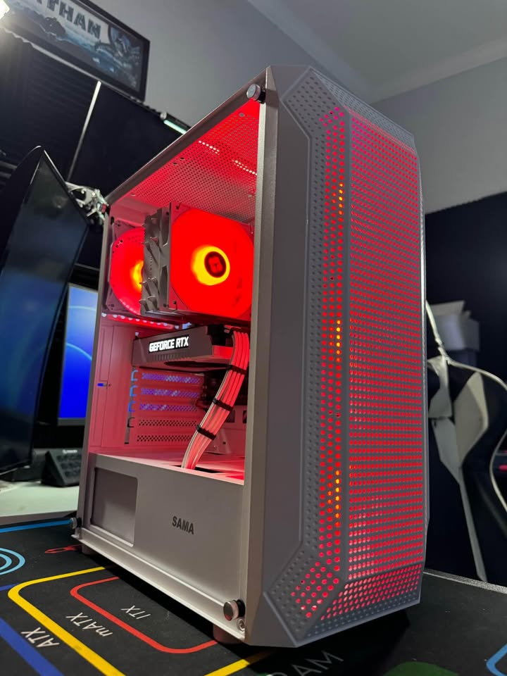 RTX All White & Black Gaming PC - i5 / RTX 2060
