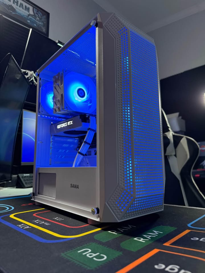 RTX All White & Black Gaming PC - i5 / RTX 2060