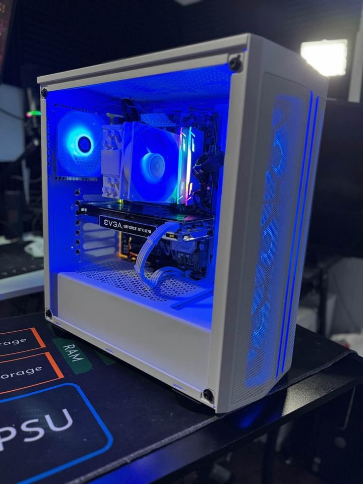 All white RGB Gaming PC - Ryzen 5 2600X - GTX 1070