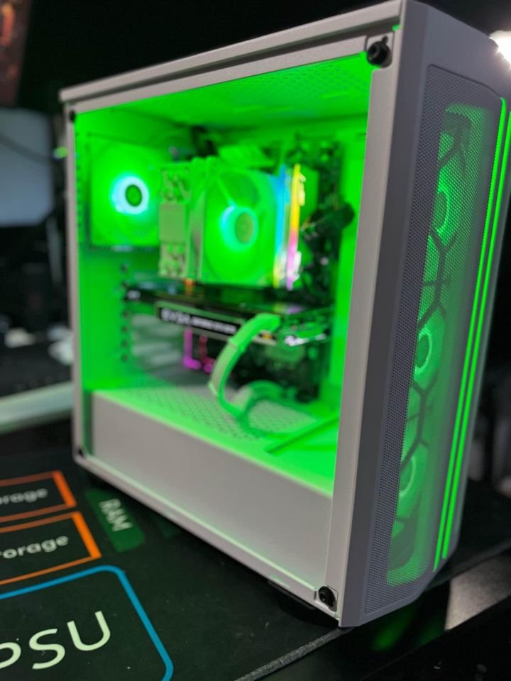 All white RGB Gaming PC - Ryzen 5 2600X - GTX 1070