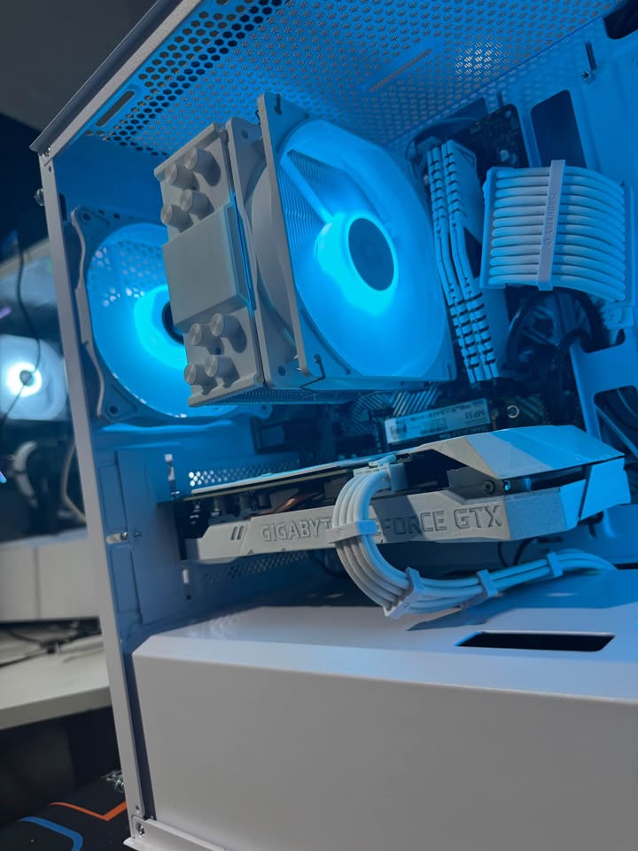 Beutiful White Gaming PC | Ryzen 5 3600 | GTX 1660 Ti | 16GB DDR4 | 512GB SSD