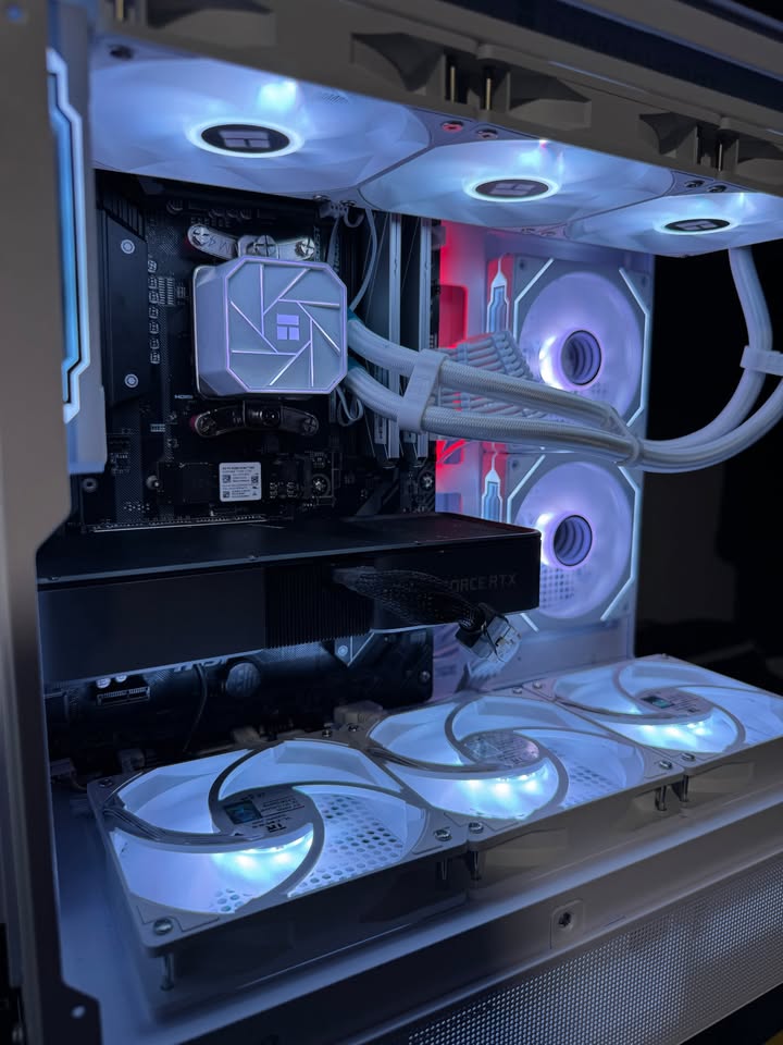 1440P BEAST / RTX 3070 / Ryzen 5 5600X / 1TB NvMe / 32GB DDR4
