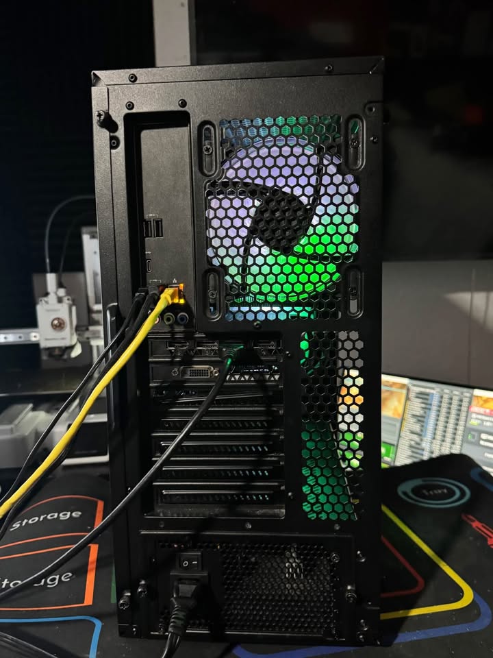 Gaming PC - Ryzen 5 4500 - GTX 1080 - 16GB DDR4 - 512GB SSD