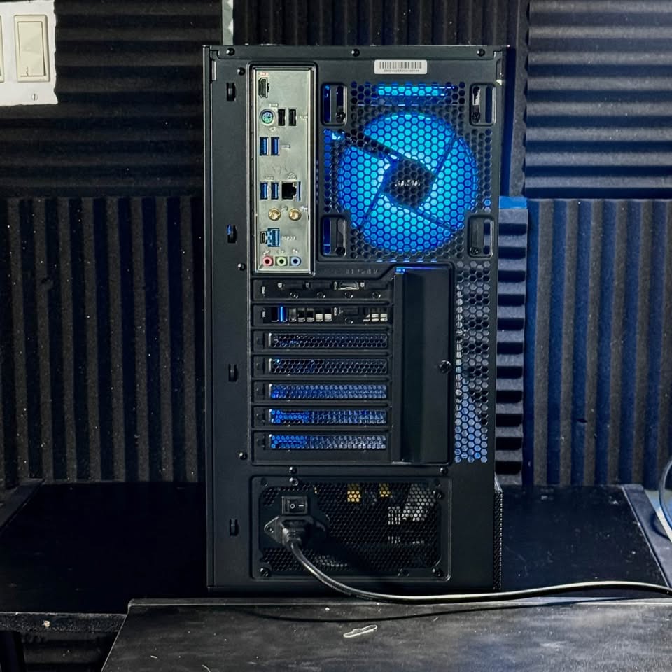 Gaming PC | RTX 3060 12GB | Ryzen 5 5500 |32GB RAM | 1TB SSD