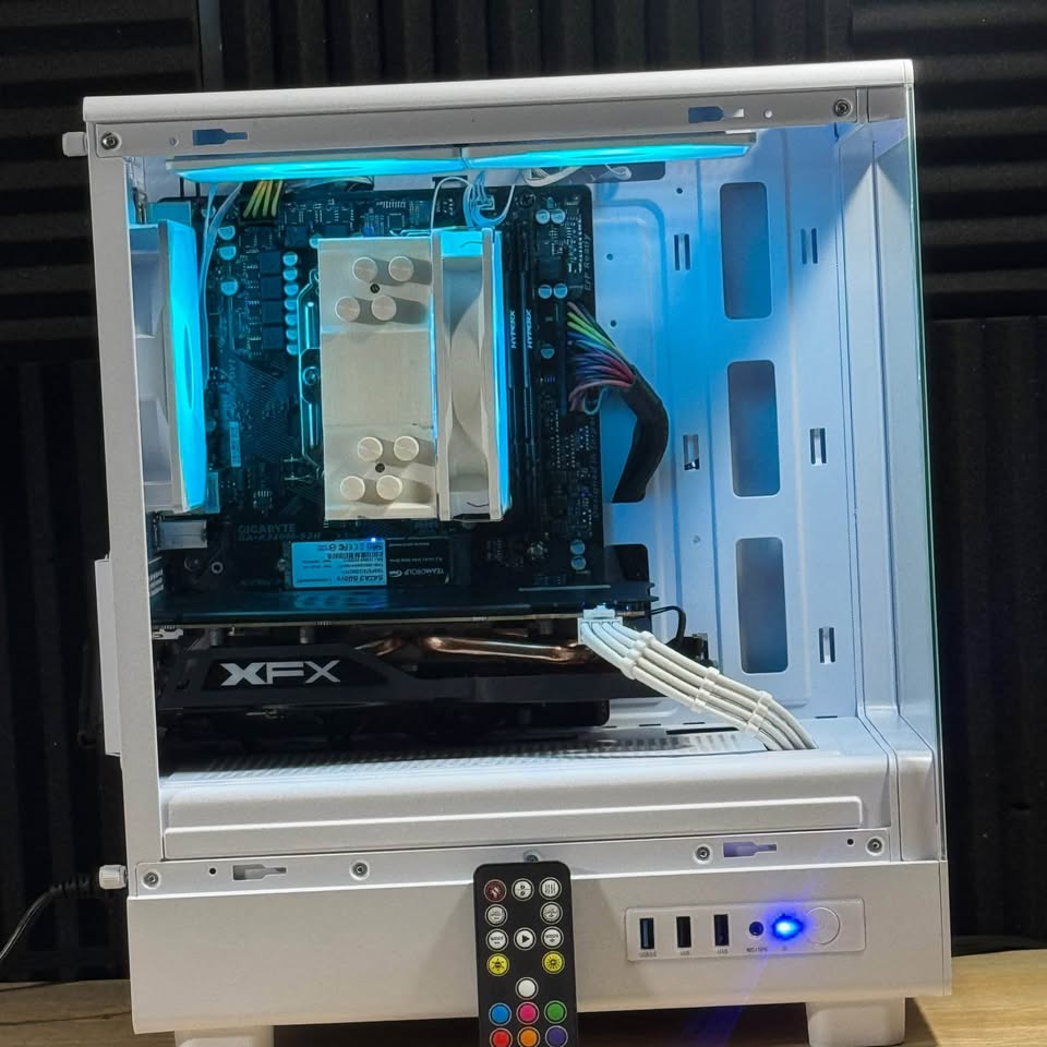 Gaming PC | RX 570 | Ryzen 3 2300X | 16GB RAM | 512GB SSD
