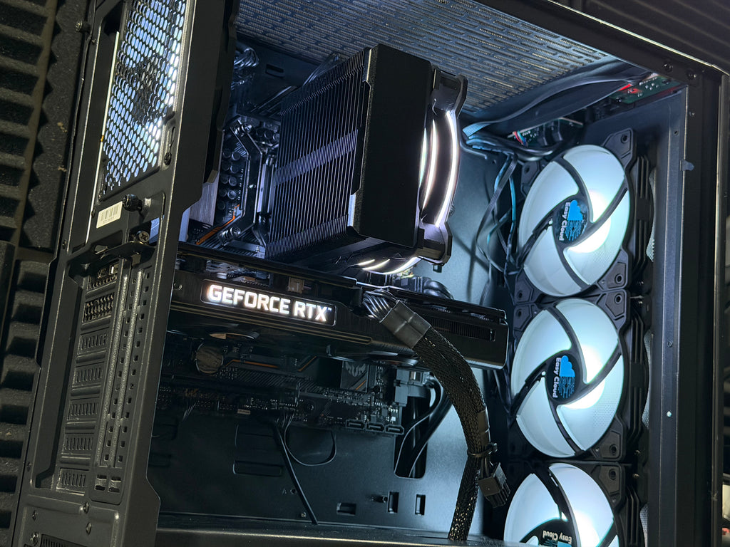 i5 10400 - RTX 3050 8GB - 16GB DDR4 - 240GB SSD + 1TB HDD