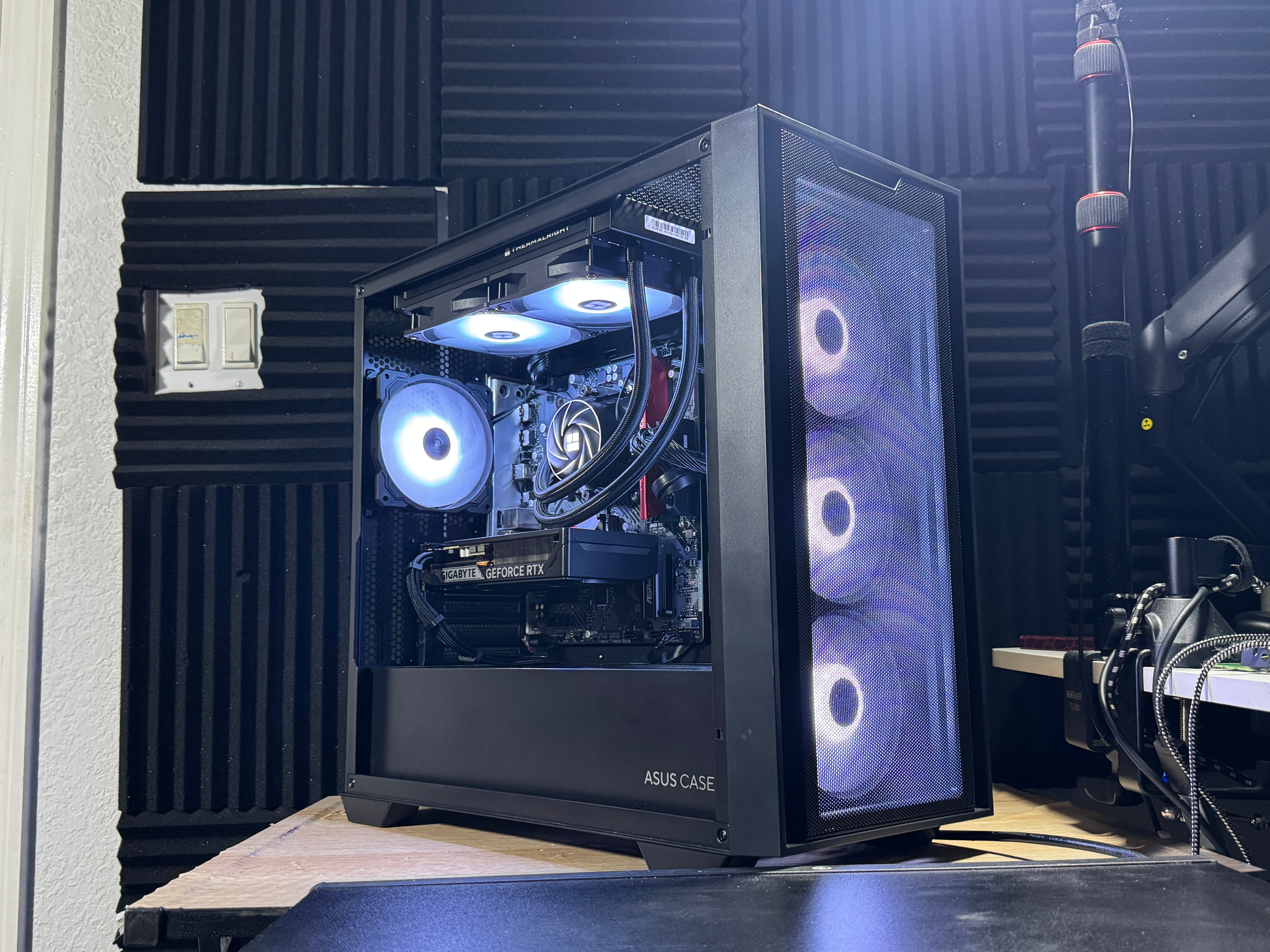 RTX 5060 - Ryzen 5 7600 - 16GB DDR5 - 1TB NvMe