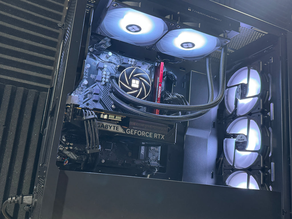 RTX 5060 - Ryzen 5 7600 - 16GB DDR5 - 1TB NvMe