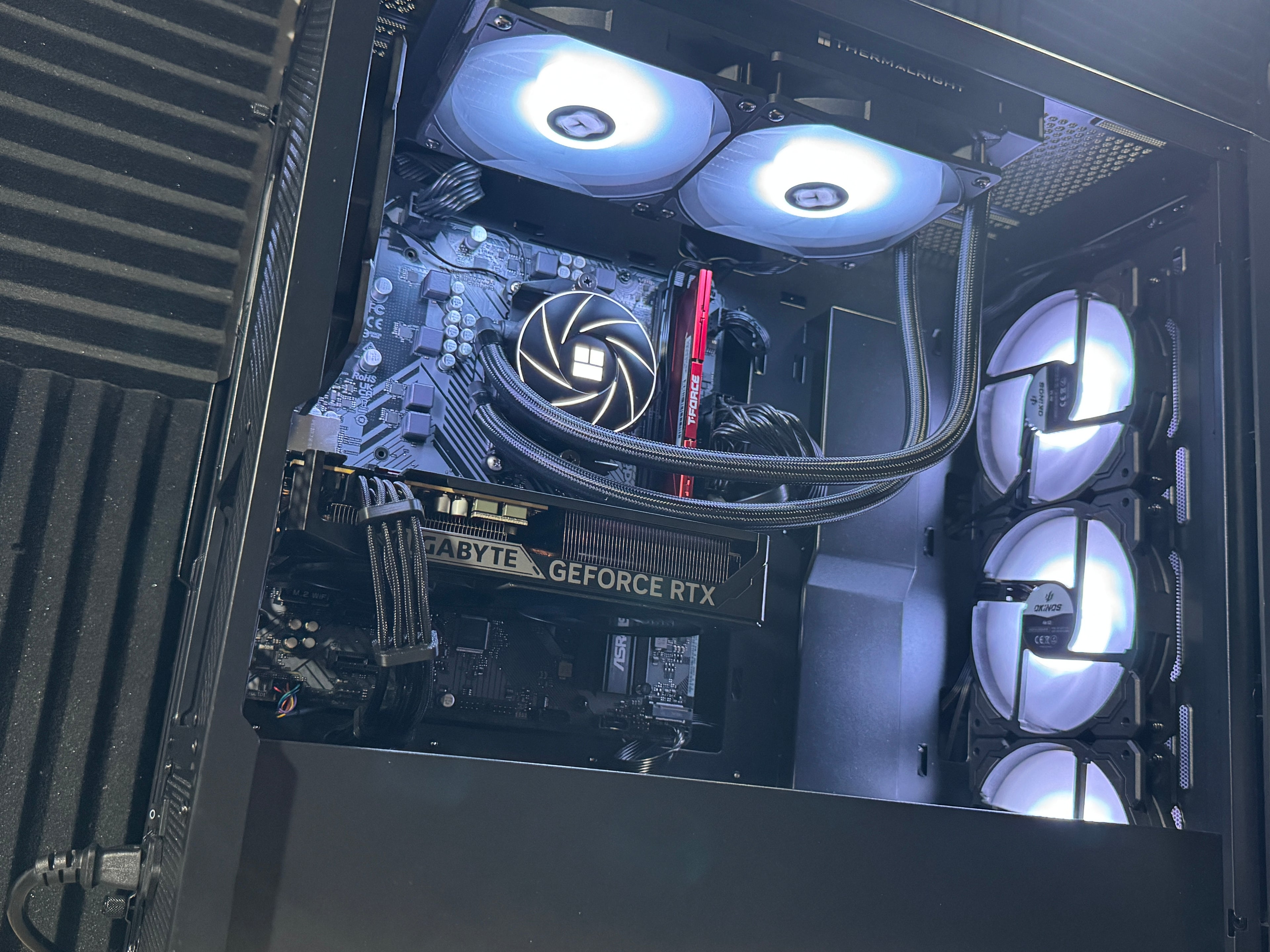 RTX 5060 - Ryzen 5 7600 - 16GB DDR5 - 1TB NvMe