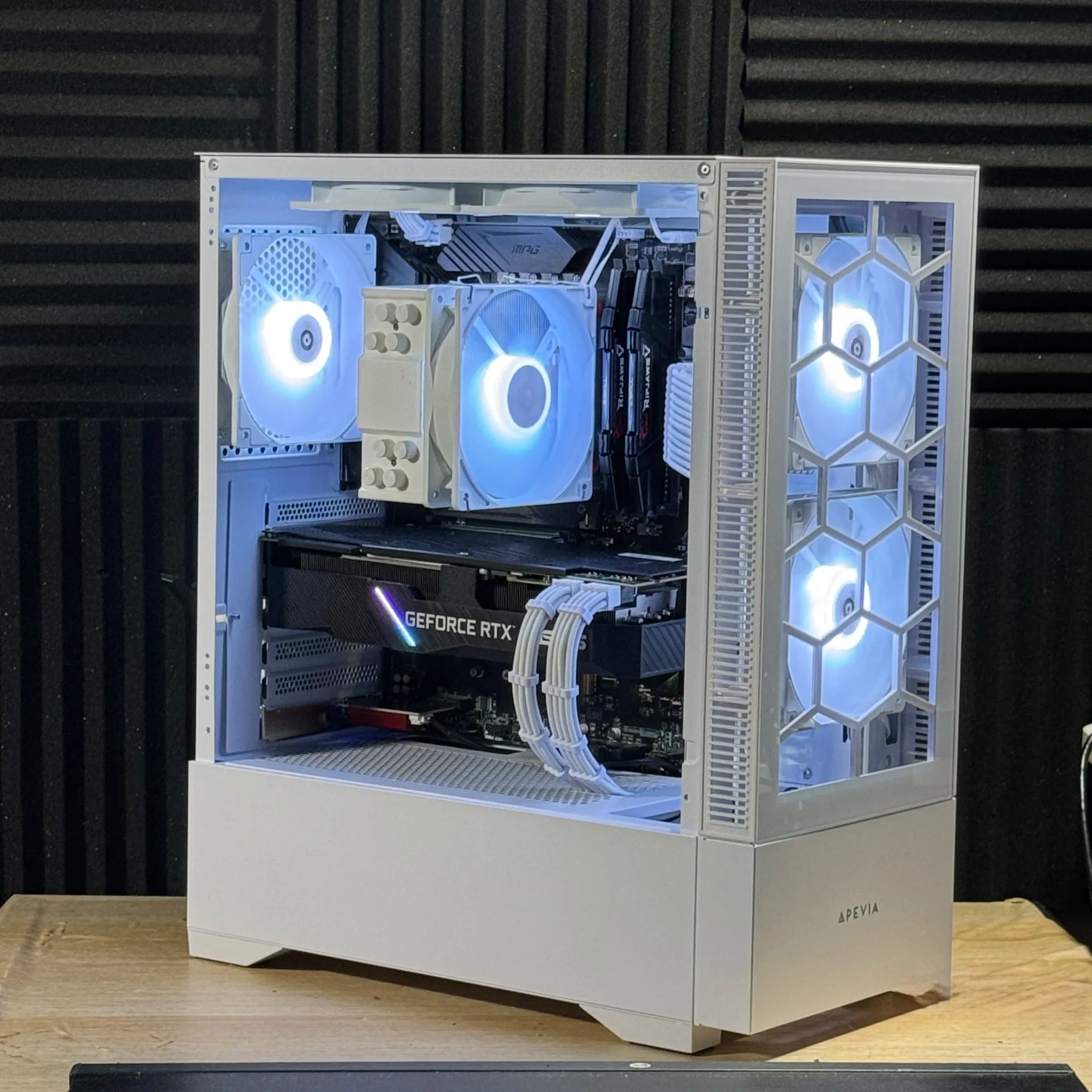 RTX 2070 Super | Ryzen 5 5500 | 16GB DDR4 | 500GB SSD | WiFi + BT