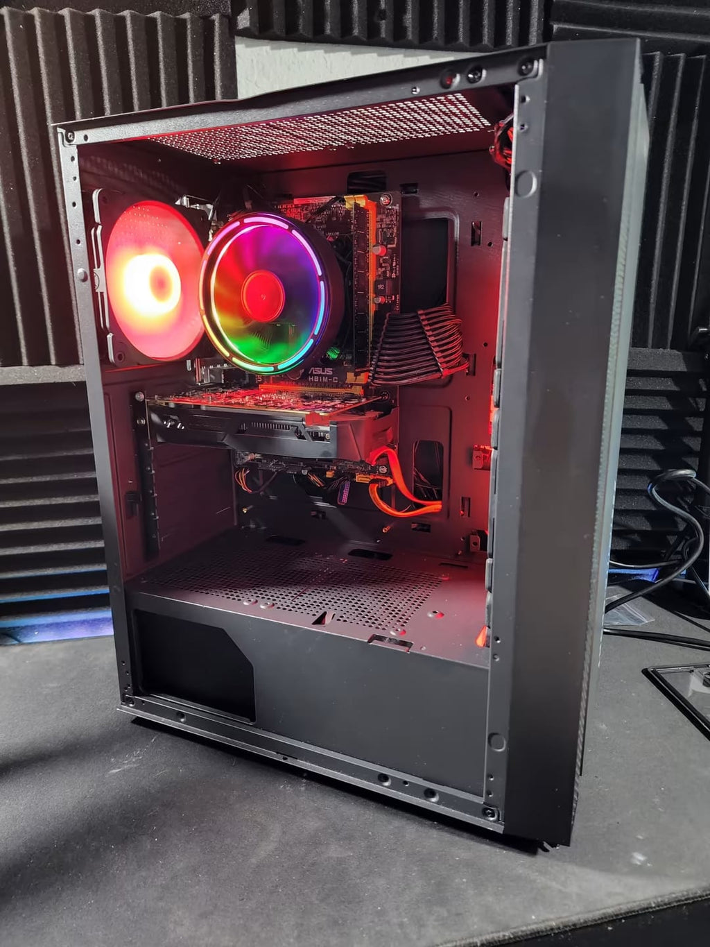 GreyScaled | i5 4590S - GTX 1050TI - 120GB SSD 1TB HDD